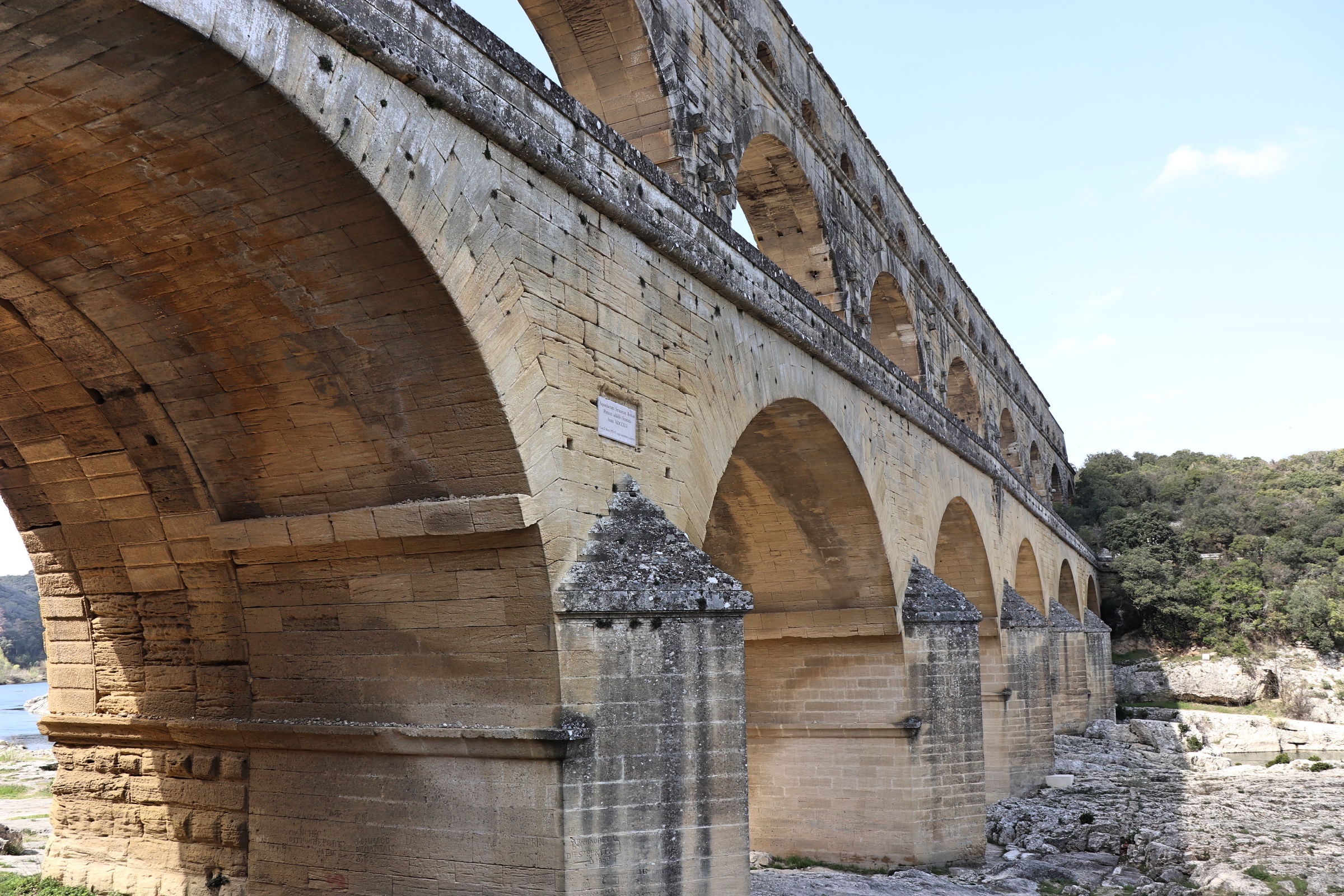 南法普羅旺斯（上）-2000年歷史嘉德水道橋Pont du Gard